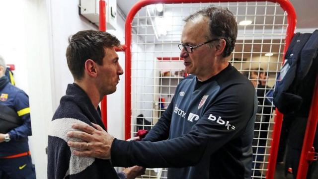 开云app-第一次在录像里见到梅西 贝尔萨以为错按快进键！