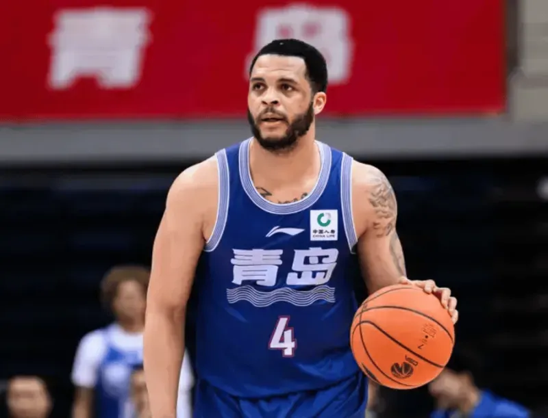 开云网页-媒体人：外援是核心，如何管理和使用外援确实是一门学问